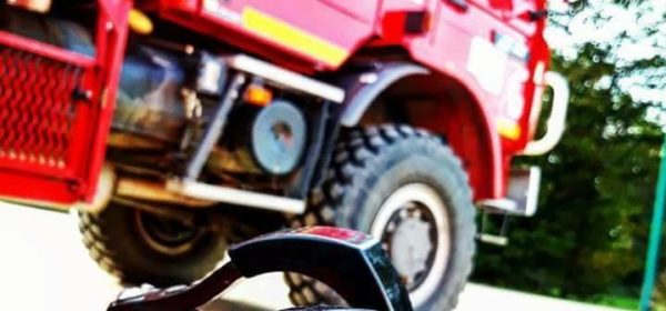 Un véhicule de sapeurs pompiers en France